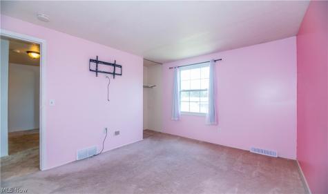 1714 Warrington Road NW Massillon OH 44646