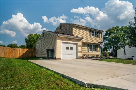 1714 Warrington Road NW Massillon OH 44646