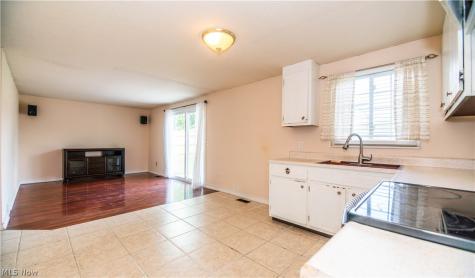 1714 Warrington Road NW Massillon OH 44646