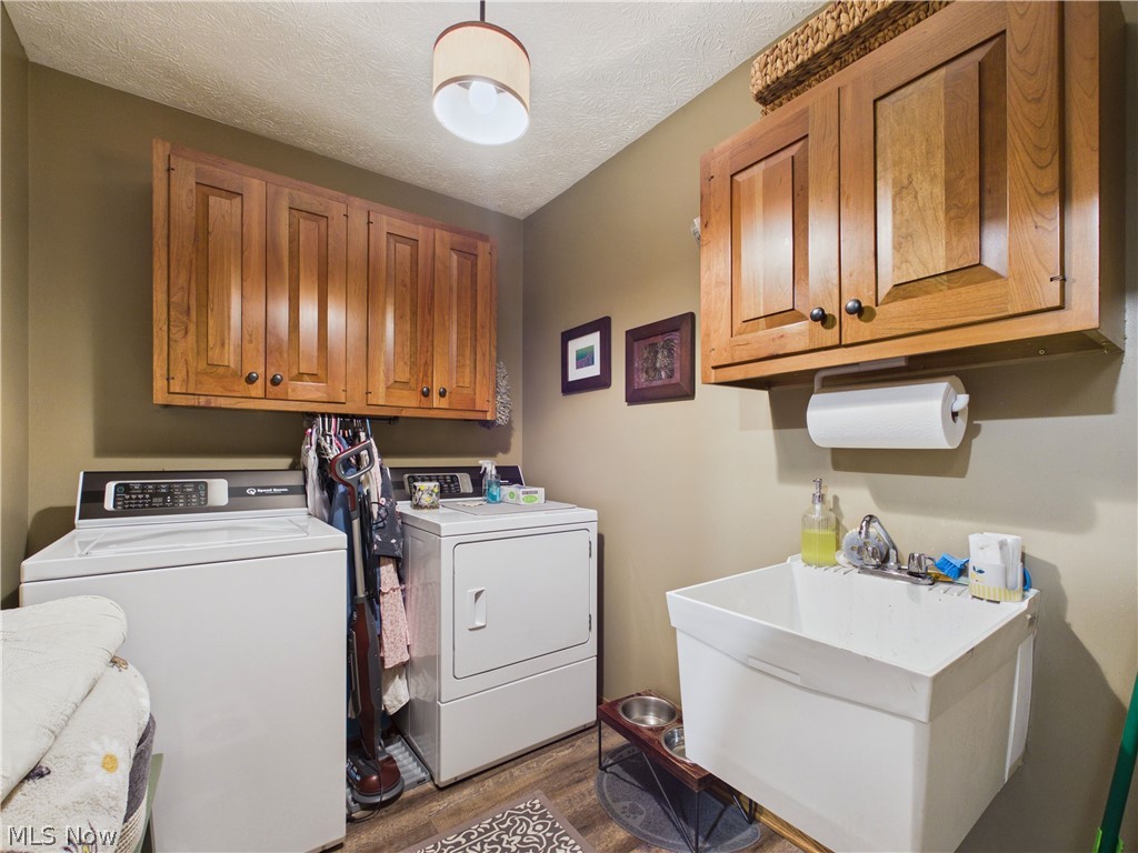 105 Rodeo Circle Louisville OH 44641