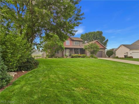 105 Rodeo Circle Louisville OH 44641