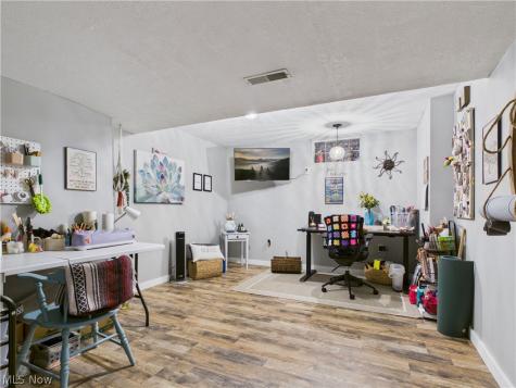 105 Rodeo Circle Louisville OH 44641