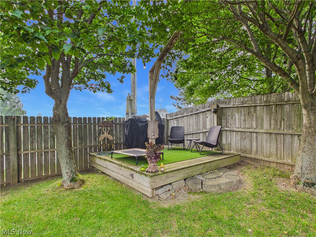 105 Rodeo Circle Louisville OH 44641