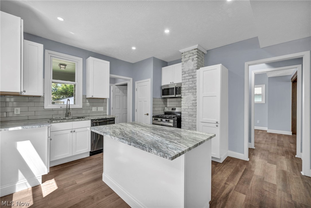 2172 West Boulevard Cleveland OH 44102