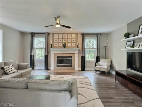 10234 Questa Court Wadsworth OH 44281