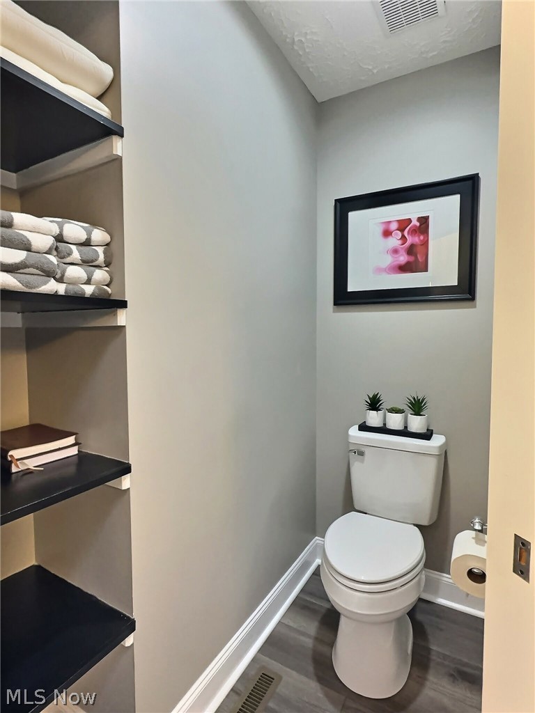 10234 Questa Court Wadsworth OH 44281