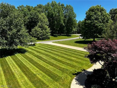 10234 Questa Court Wadsworth OH 44281