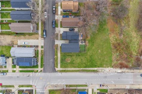 4311 Bailey Avenue Cleveland OH 44113
