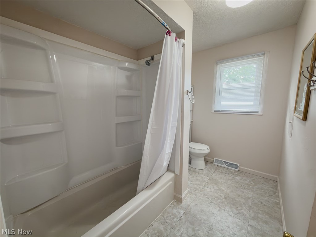 890 Independence Avenue Akron OH 44310