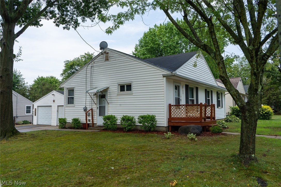 890 Independence Avenue Akron OH 44310