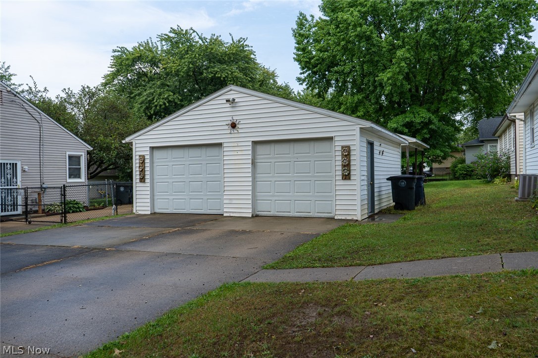890 Independence Avenue Akron OH 44310