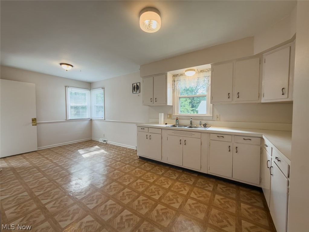 890 Independence Avenue Akron OH 44310