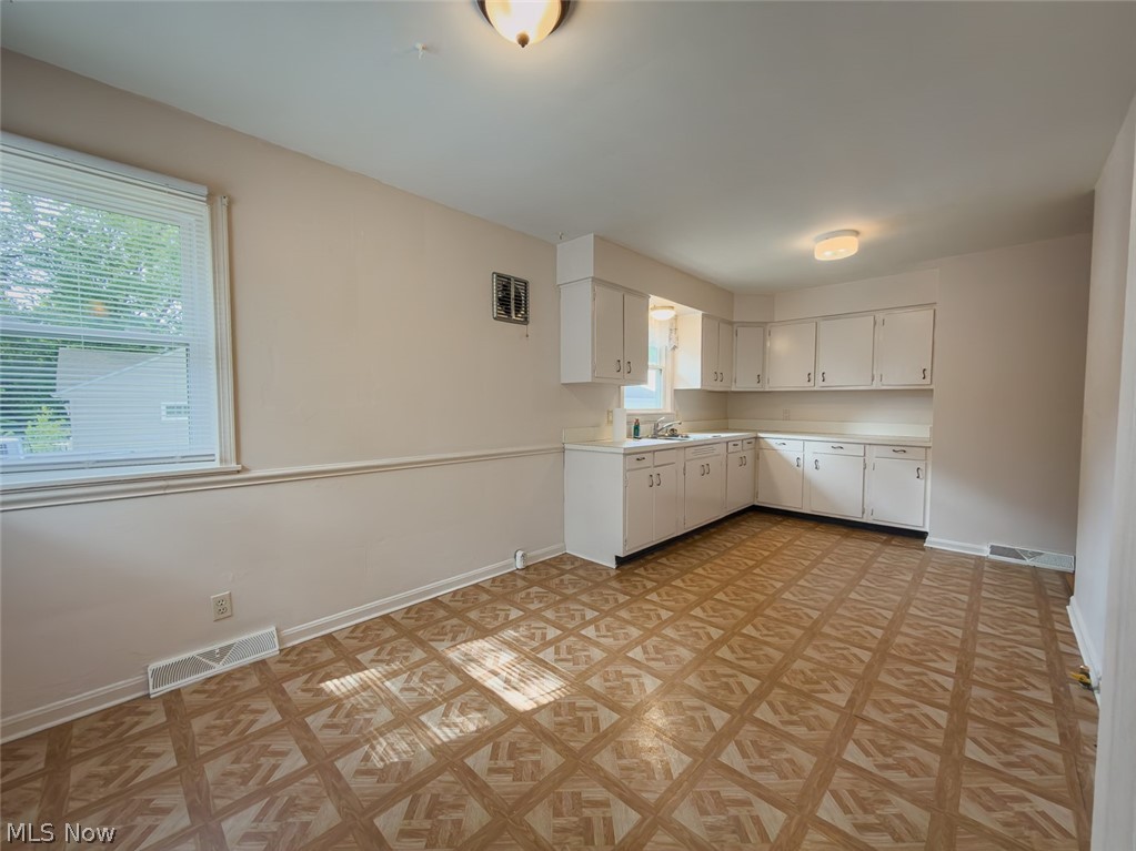 890 Independence Avenue Akron OH 44310