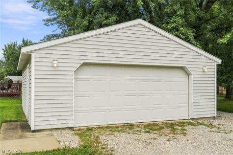 1342 Walnut Road SW Massillon OH 44647
