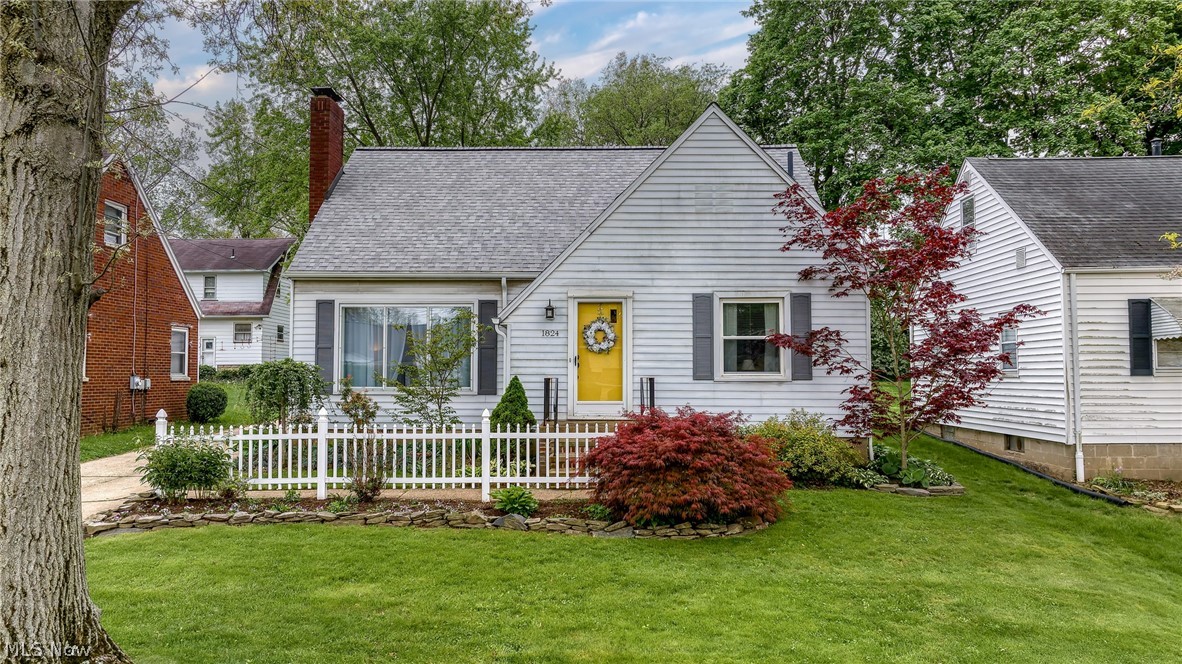 1824 Sackett Avenue Cuyahoga Falls OH 44223