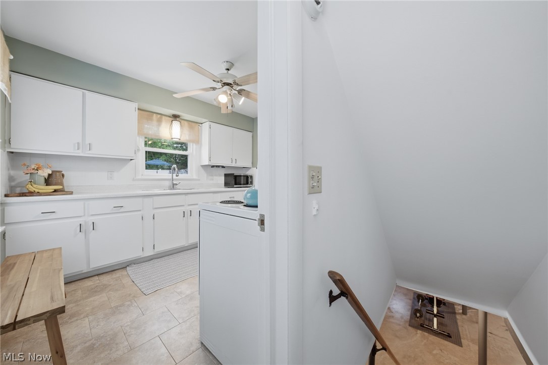 1824 Sackett Avenue Cuyahoga Falls OH 44223