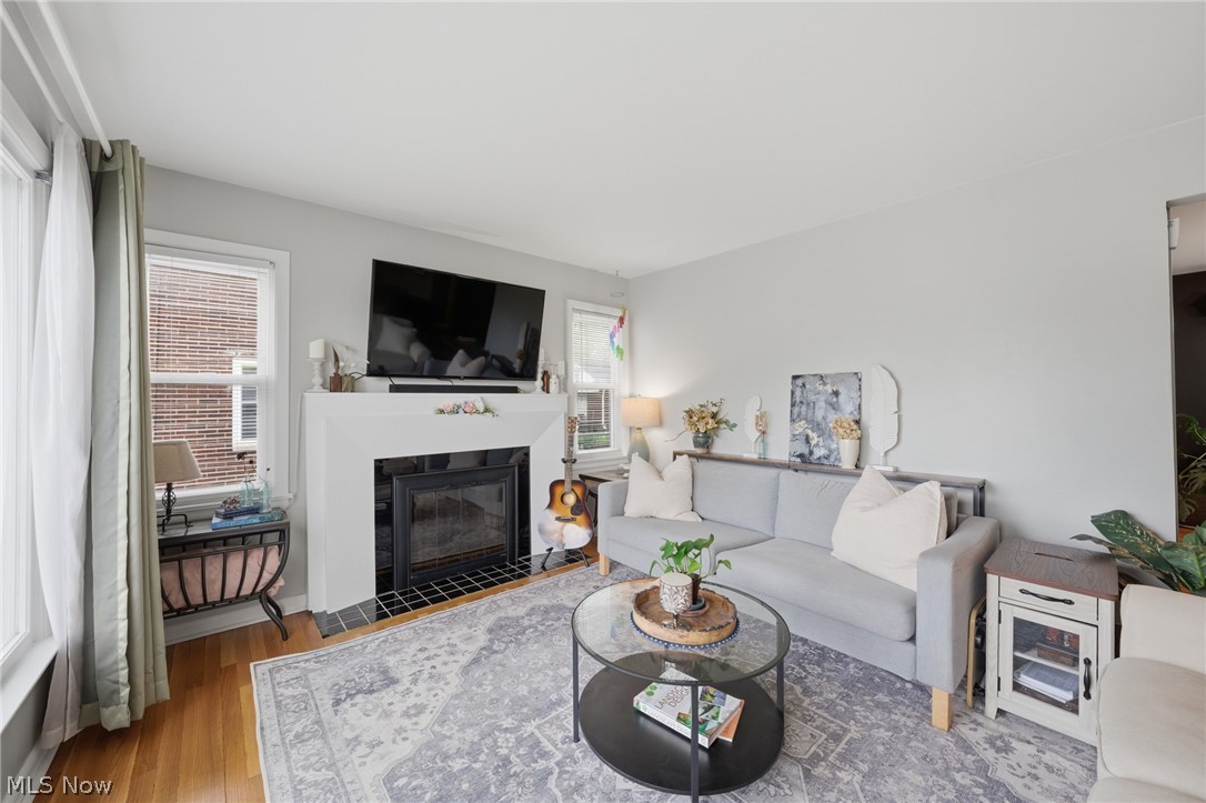 1824 Sackett Avenue Cuyahoga Falls OH 44223
