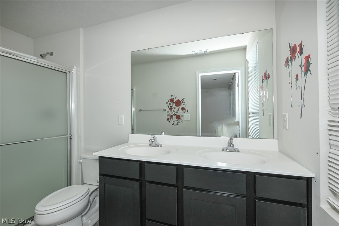 3220 Sunny Brook Drive Akron OH 44312
