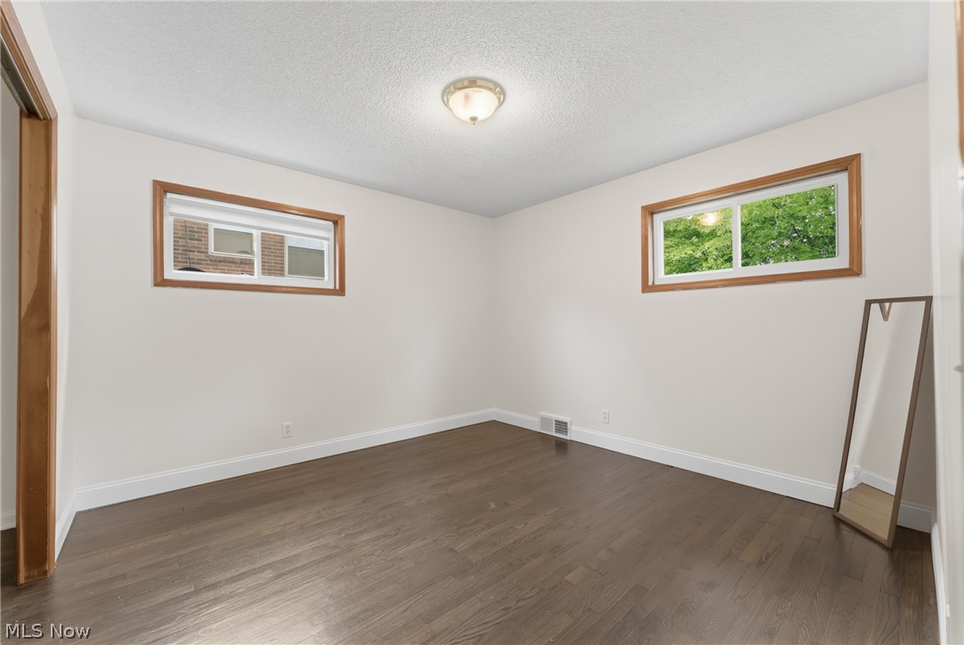 1307 23rd Street NE Canton OH 44714