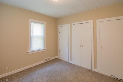 1042 Newton Street Tallmadge OH 44278