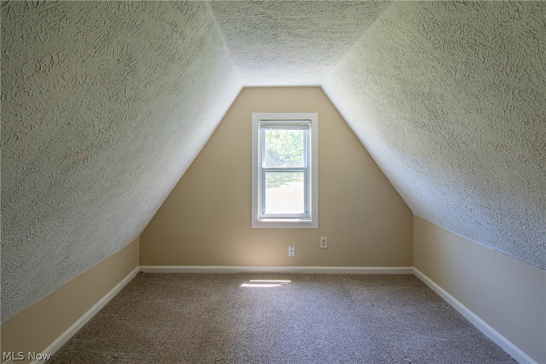 1042 Newton Street Tallmadge OH 44278