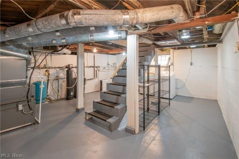 1042 Newton Street Tallmadge OH 44278