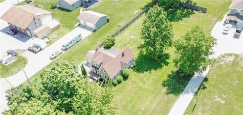 1042 Newton Street Tallmadge OH 44278