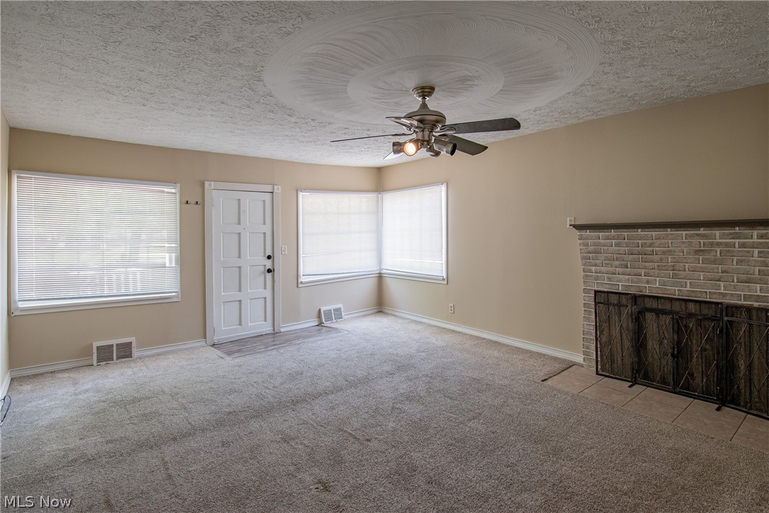 1042 Newton Street Tallmadge OH 44278