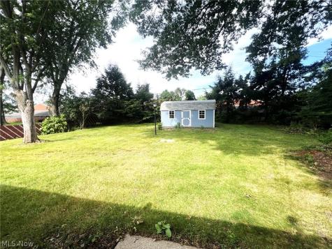 4005 Kingman Avenue NW Canton OH 44709