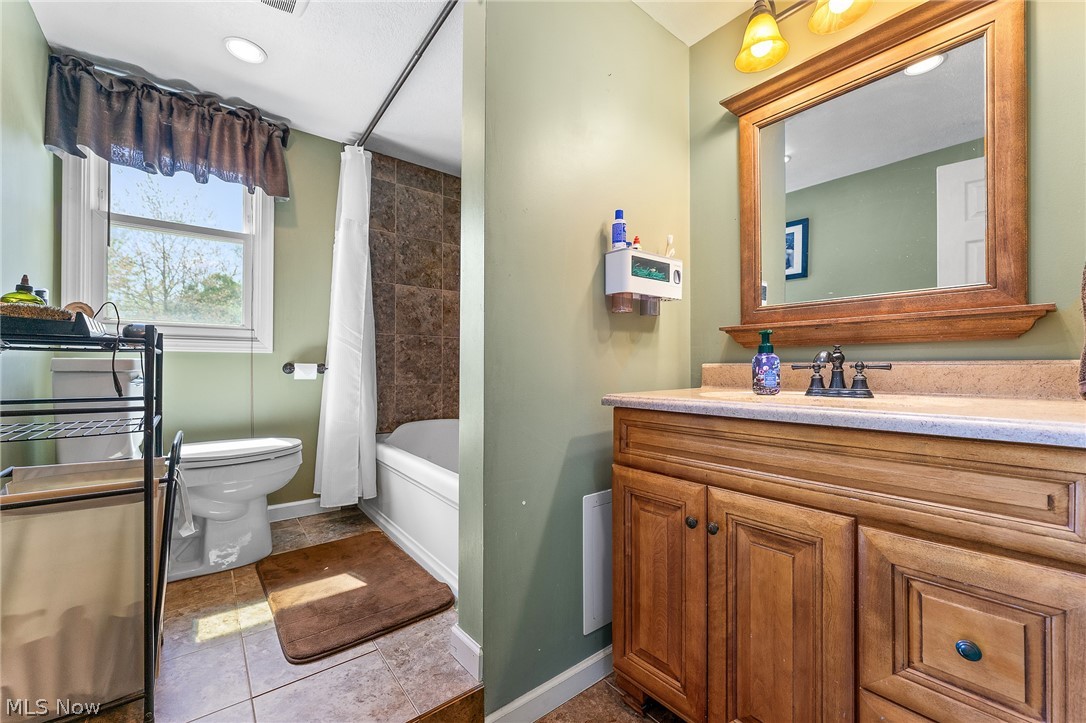 14092 Youngstown Pittsburgh Road Petersburg OH 44454