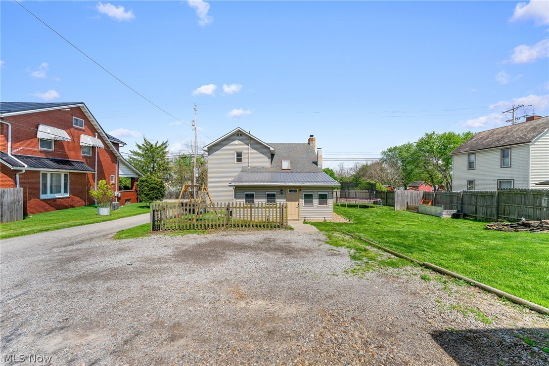 14092 Youngstown Pittsburgh Road Petersburg OH 44454