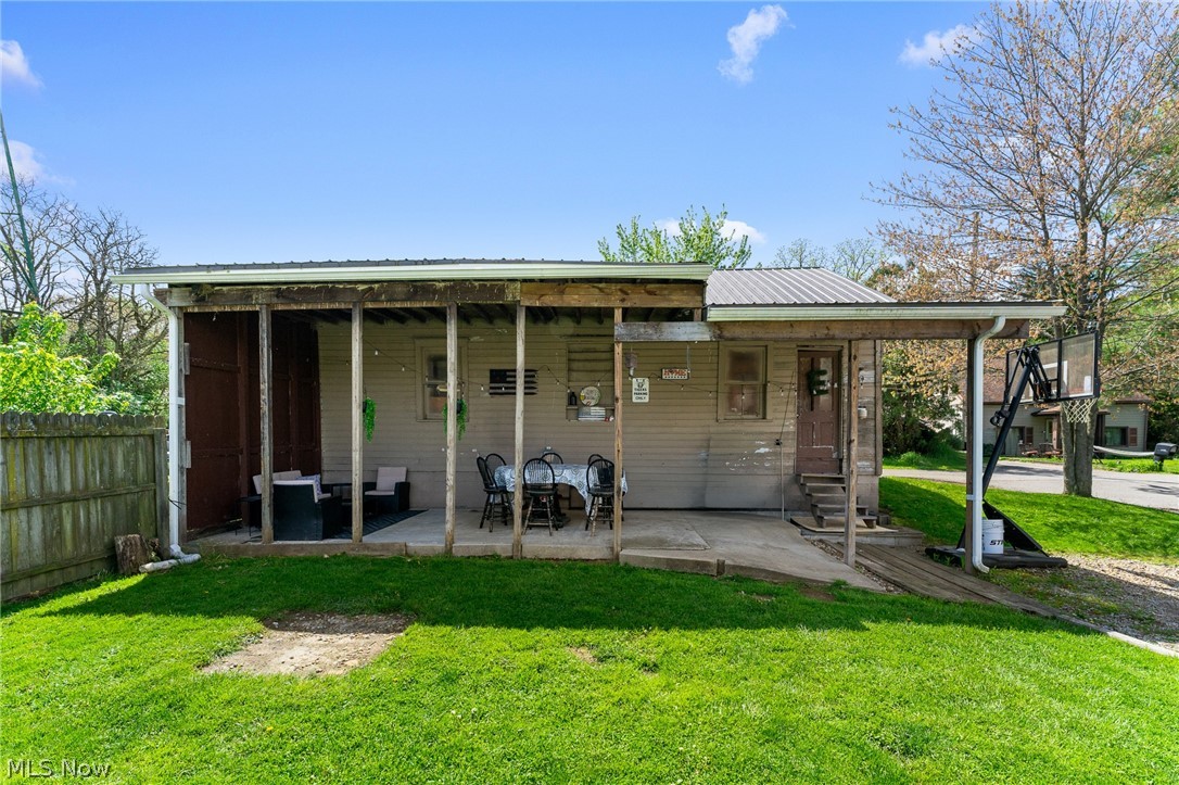 14092 Youngstown Pittsburgh Road Petersburg OH 44454