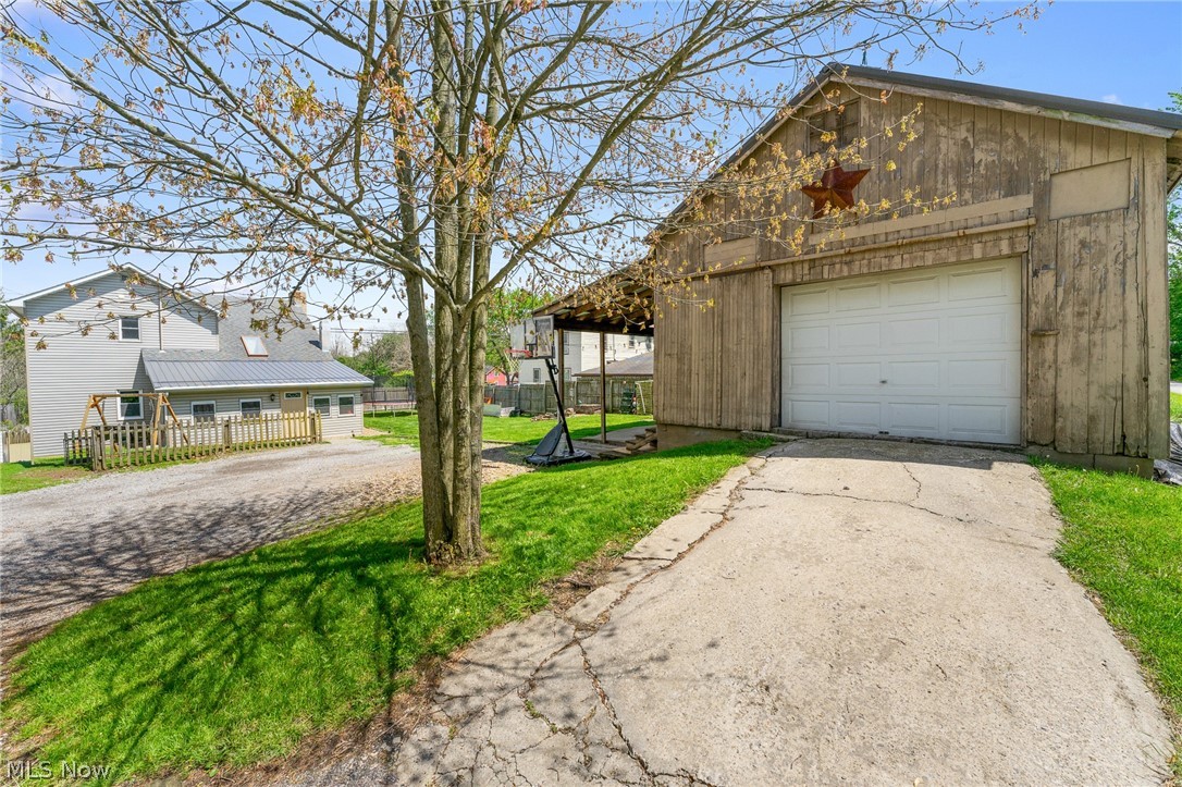 14092 Youngstown Pittsburgh Road Petersburg OH 44454