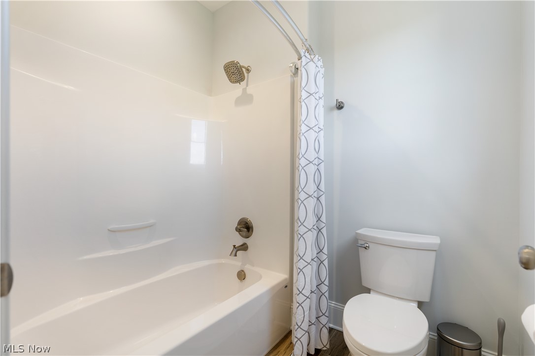 6467 Friarwood Circle NW Canton OH 44718