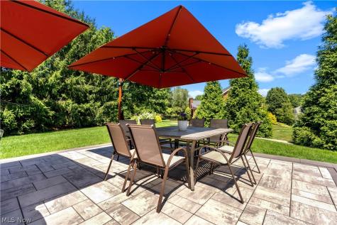 6467 Friarwood Circle NW Canton OH 44718