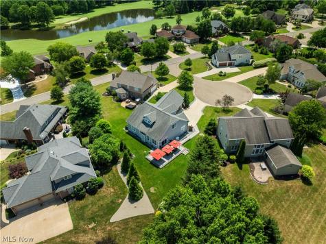 6467 Friarwood Circle NW Canton OH 44718
