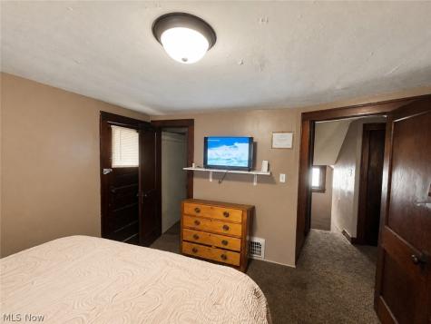 1182 Mount Vernon Avenue Akron OH 44310