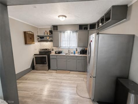 1182 Mount Vernon Avenue Akron OH 44310