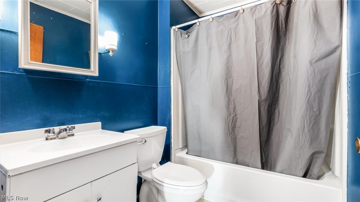 2249 Bishard Avenue Cambridge OH 43725
