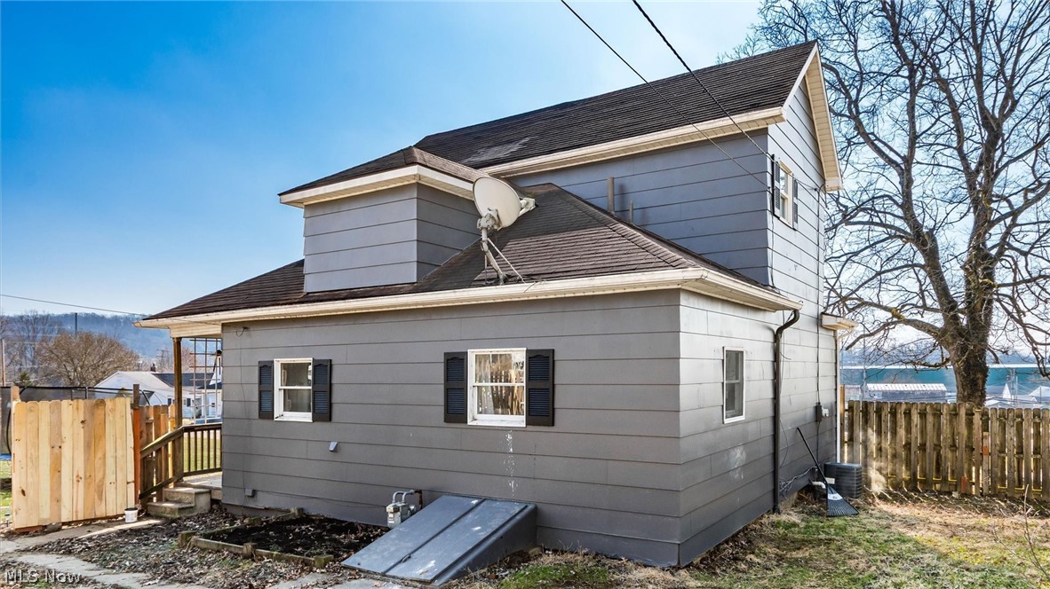 2249 Bishard Avenue Cambridge OH 43725