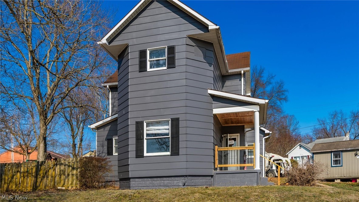 2249 Bishard Avenue Cambridge OH 43725