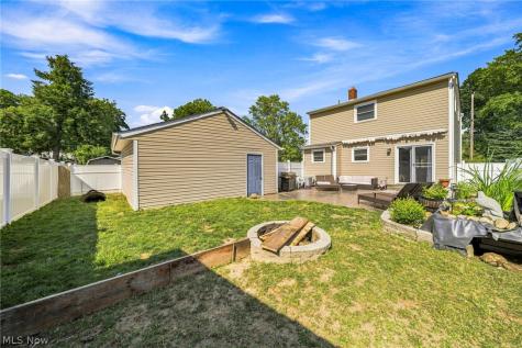 5548 Green Oak Avenue Mentor OH 44060