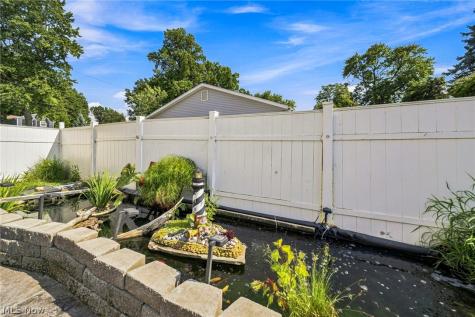 5548 Green Oak Avenue Mentor OH 44060