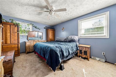 5548 Green Oak Avenue Mentor OH 44060
