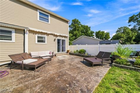 5548 Green Oak Avenue Mentor OH 44060