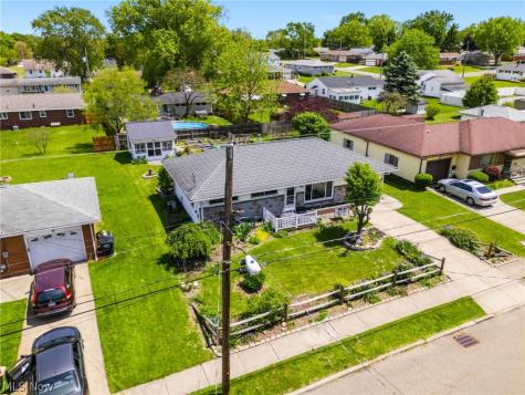 1002 15th Street SW Massillon OH 44647