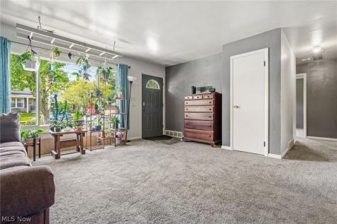 1002 15th Street SW Massillon OH 44647