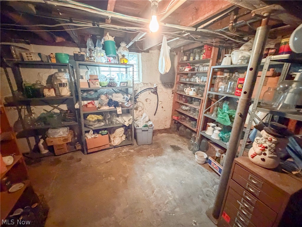 5679 Youngstown Kingsville Road NE Cortland OH 44410