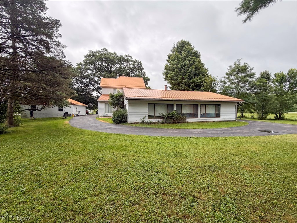 5679 Youngstown Kingsville Road NE Cortland OH 44410