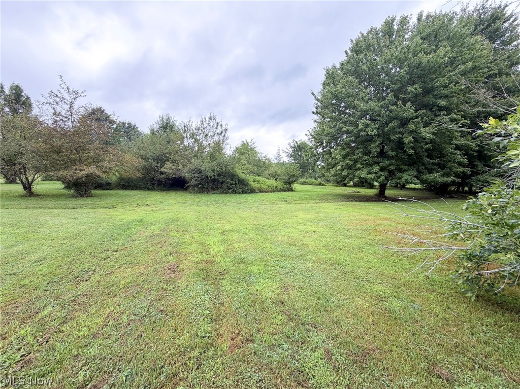 5679 Youngstown Kingsville Road NE Cortland OH 44410